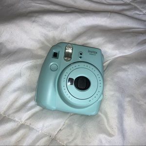 Polaroid Instax mini 9